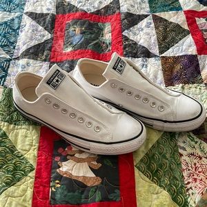 Converse slip on
